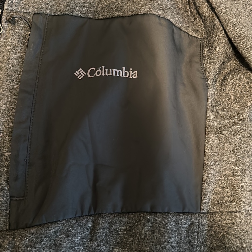 Columbia Jacket - Picture 2 of 5